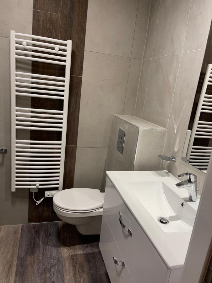 Apartment Le 33 *